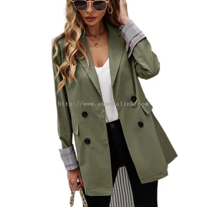 2022 New Design Long-sleeve Fake Pocket Contrast Plaid Double-breasted Formal Blazer for Women