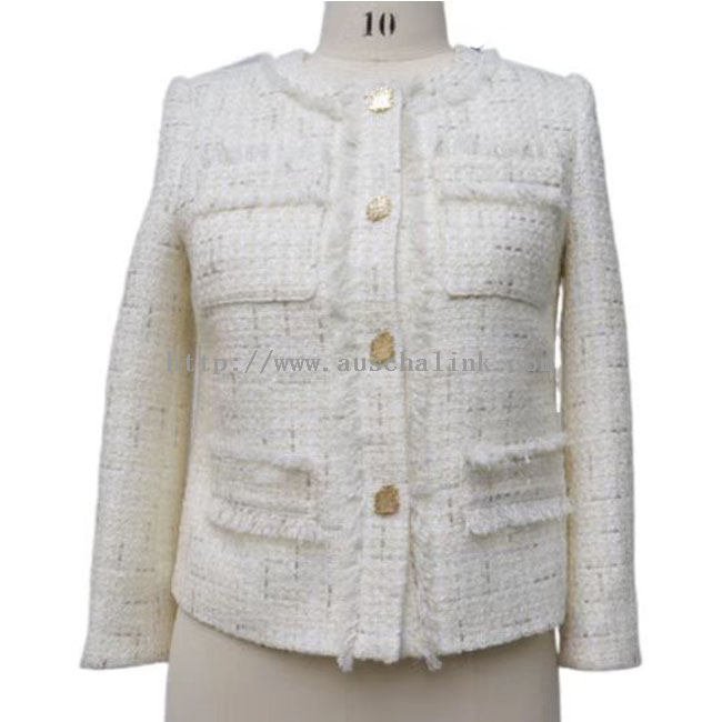2022 New Design Long Sleeve White Round Collar Tassel Button Pocket Tweed Small Fragrance Coat for Women