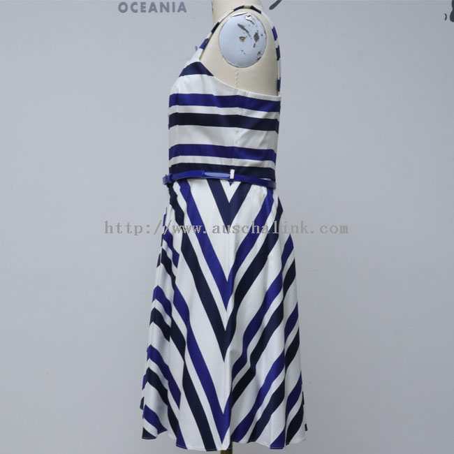 2022 Hot Halter Stripe Contrast Color Zipper Bell Backless Casual Dress for Women