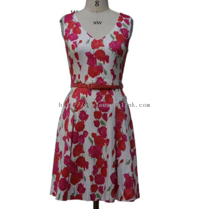 OEM/ODM Sleeveless V-neck Printed Waist Back Flared Elegant Casual Dress for Women